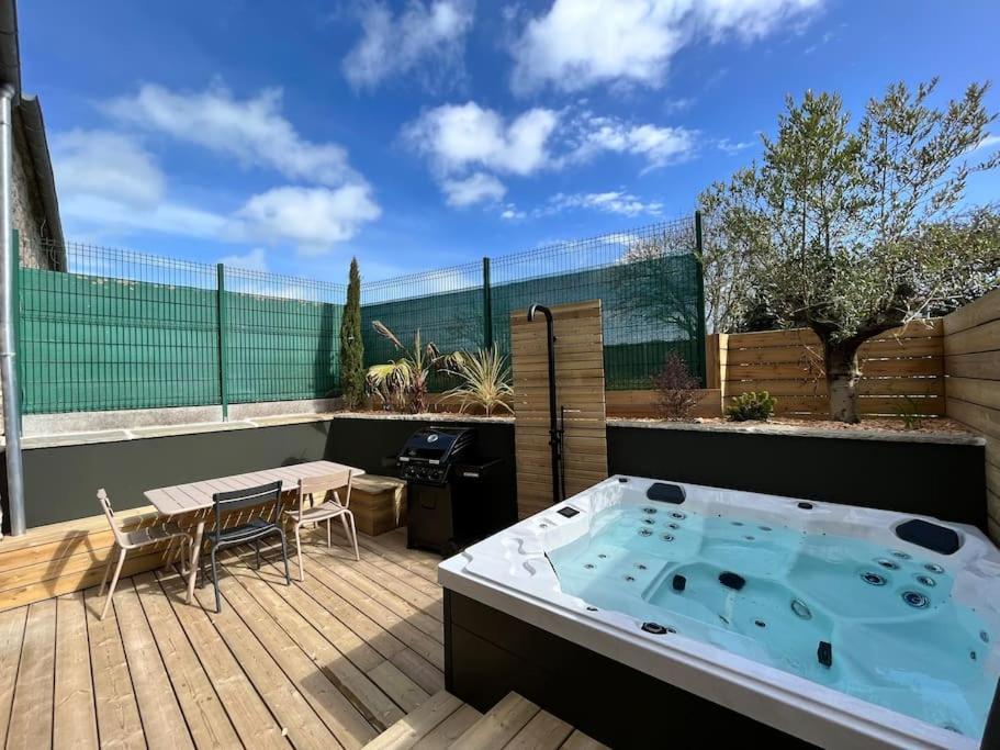 Douceur De Vivre En Bord De Mer - Jacuzzi Et Cheminee Saint-Coulomb Eksteriør bilde